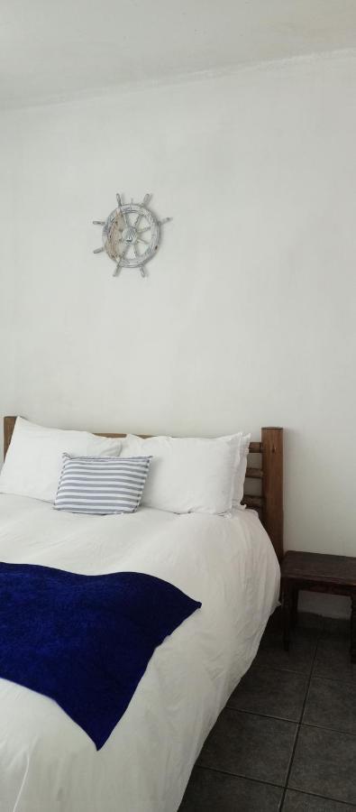 Breezy Seaview- On The Beach Amanzimtoti Extérieur photo
